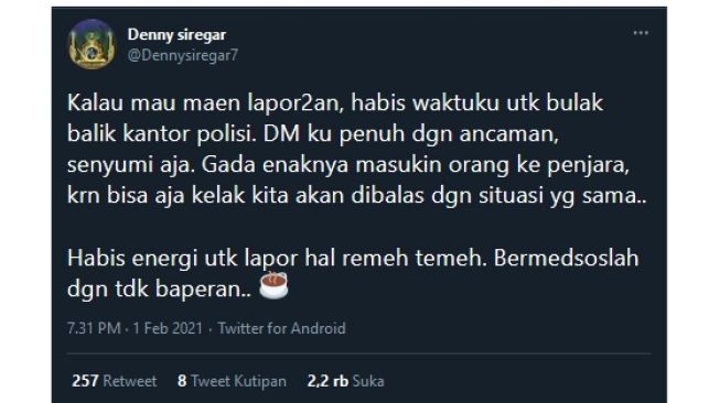 Cuitan Denny Siregar ingatkan agar tak baper saat bermedsos (twitter.com/Dennysiregar7)