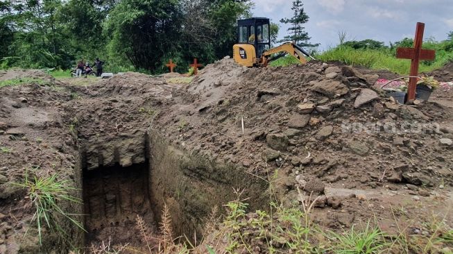 Tertinggi, Pemakaman Pasien Covid-19 TPU Madurejo pada 2021 Tembus 14 Kali
