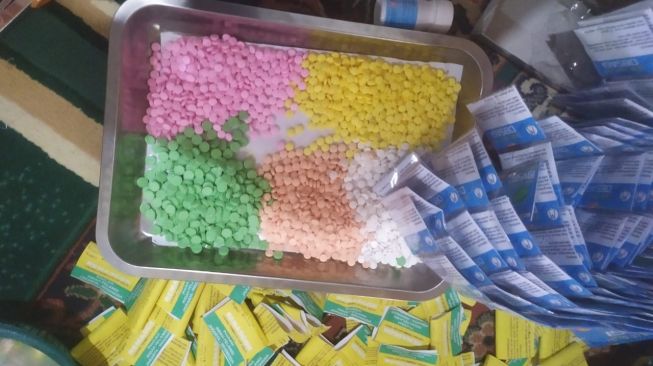 Pria Jati Agung Produksi Obat Palsu, Diedarkan ke Warga di Lampung Selatan