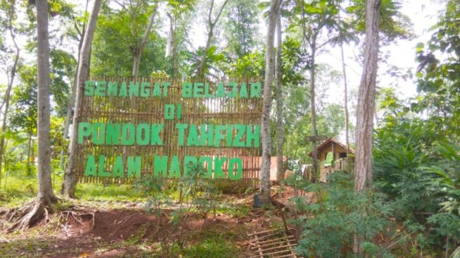 Gara-gara Pengurus Nikahi Janda, Jalan Menuju Pesantren Diblokir Warga