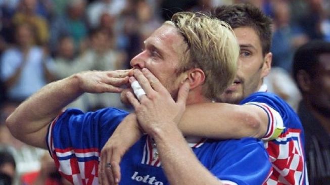 Robert Prosinecki memperkuat timnas Kroasia di Piala Dunia 1998. [AFP]