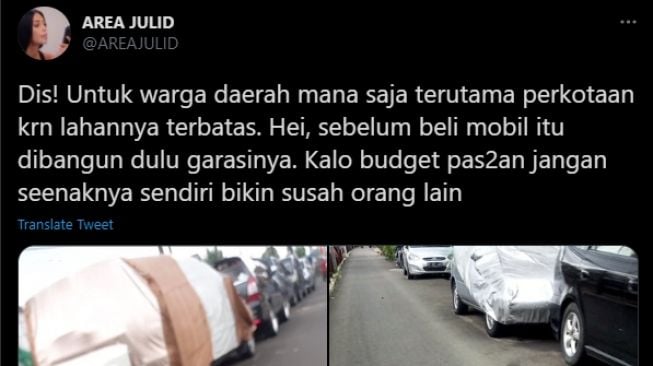 Potret Kompleks Penuh Mobil Parkir di Jalan, Warganet: Garasi Dibangun Dulu