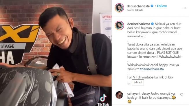 Karyawan Denise Chariesta yang mendapatkan motor (Instagram)