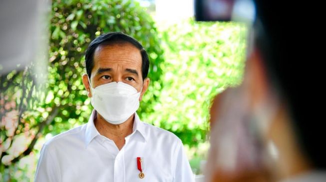 Bebaskan PPh Jurnalis, Jokowi: Pajak Dibayar Pemerintah hingga Juni