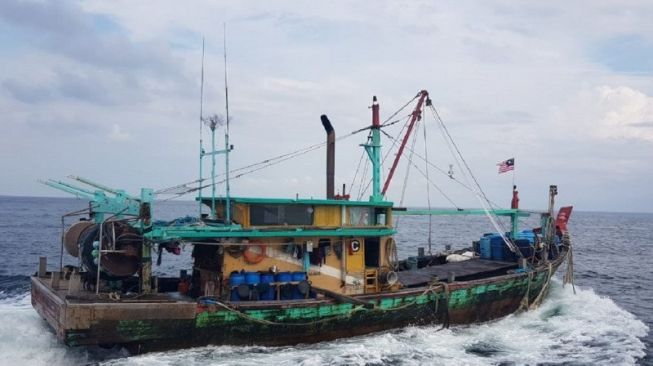 KKP Tangkap Kapal Berbendera Malaysia Berawak Warga Myanmar