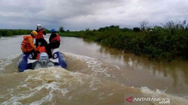 Ikut Teman Berenang, Pelajar di Bekasi Tewas Tenggelam di Kali Antir