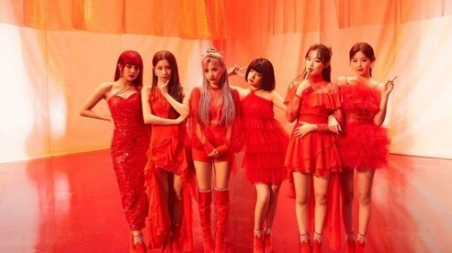 (G)I-DLE Jadi Girl Group Pertama di Luar 'Big 3' Yang Raih Triple Crown