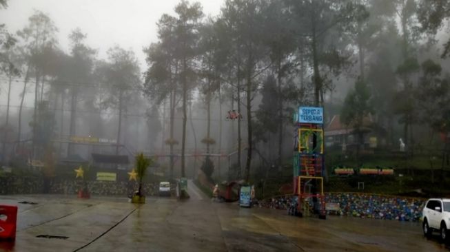 Wisata Tawangmangu Tetap Buka Saat Jateng di Rumah Saja, Ini yang Terjadi