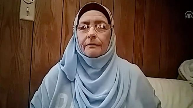 Nonton Sinetron Turki, Nenek Asal Amerika Serikat Ini Peluk Agama Islam