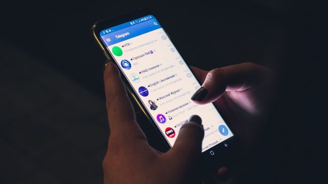 WhatsApp Down, Pengguna Ramai-ramai Beralih ke Telegram dan Signal