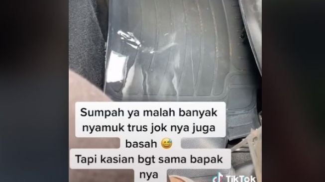 Curhat gadis tak tega naik taksi online. (Tiktok)