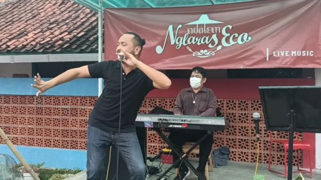 Anies Tak Usah Respons Tudingan Pembohong dari Giring, Nanti PSI Bisa Kegeeran