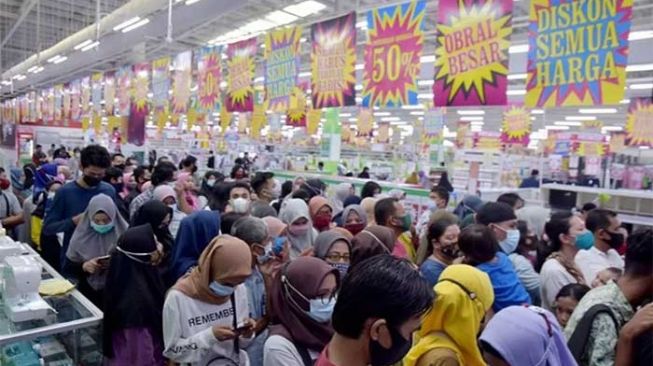 Selamat Tinggal Selamanya, Giant Tutup Akhir Juli 2021, Ada Diskon?