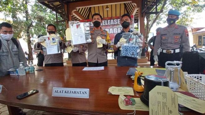 Pegawai RSUD Gadungan Tipu Korban Ratusan Juta Dengan Kartu Sakti