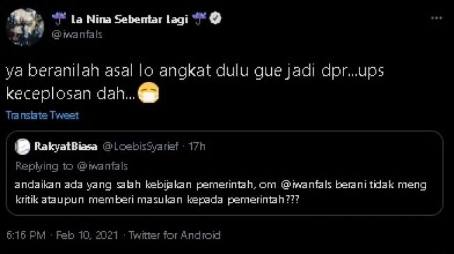 Iwan Fals meladeni pertanyaan warganet soal kritik ke pemerintah. (Twitter/@iwanfals)