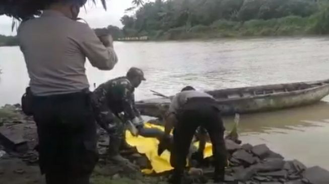 Diduga Dibunuh, Jasad Wartawan di Pandeglang Punya Tato Cewek di Tangan