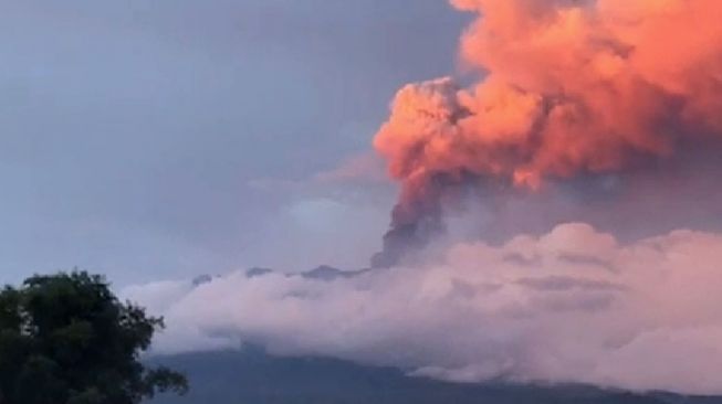 Menilik Kasus Semeru, Begini Proses Terjadinya Erupsi Gunung Berapi