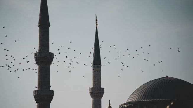 Polemik Azan Pakai Pengeras Suara, Ini Isi Aturan Penggunaan Pengeras Suara di Masjid