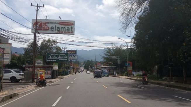 Libur Tahun Baru Imlek,  Jalur Puncak Bogor Lengang Dari Wisatawan