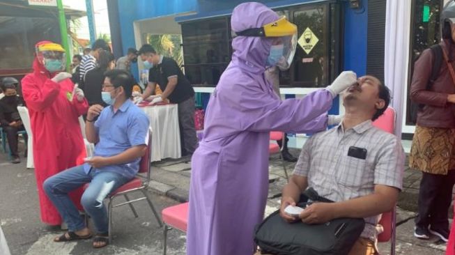 Libur Imlek, Polisi Siapkan 2.000 Tes Rapid Antigen di Perbatasan Sidoarjo