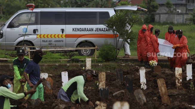 Warga Makamkan Sendiri Jenazah Diduga COVID-19, Pemkab Bandung Barat: Petugas Keteteran