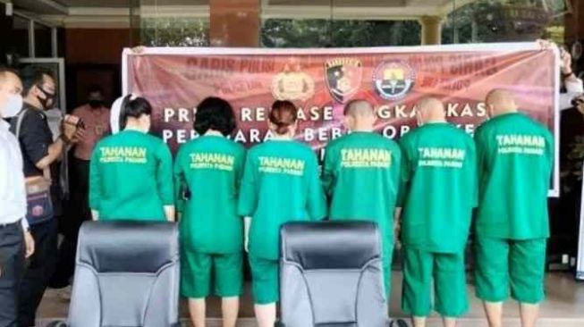 Penjual Obat dan Pelaku Aborsi di Padang Terancam 15 Tahun Penjara