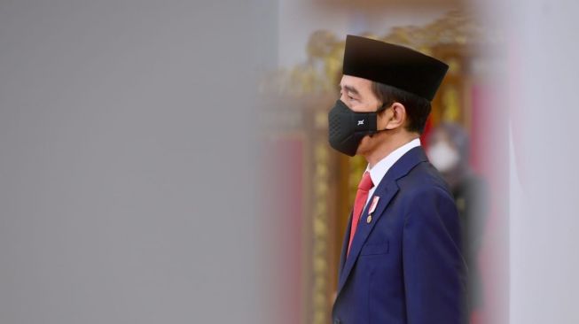 Soal Virus Corona B117, Jokowi: Tak Perlu Khawatir Tetap Disiplin Prokes