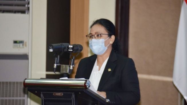 Wakil Ketua Komisi X DPR RI Agustina Wilujeng Pramestuti di Auditorium Graha Bina Praja, Kantor Gubernur Sumatera Selatan. (Dok. DPR)