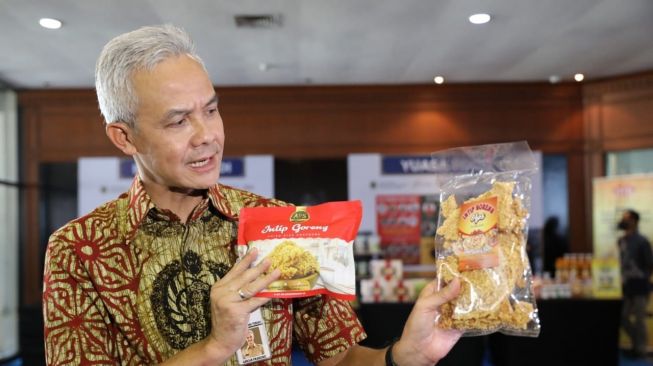 Gubernur Jateng, Ganjar Pranowo dalam  UKM Virtual Expo (UVO) 2021 bertema ‘ Wonderfood UKM, Kudu Setrong-Say No To Nglokro’. (Dok : Pemprov Jateng)