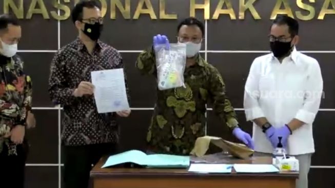 Komnas HAM Serahkan Barbuk Investigasi Kasus Laskar FPI ke Polri