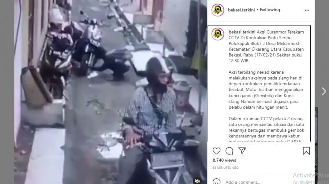 Maling sepeda motor beraksi di Kontrakan Seribu Pintu.[Instagram/@bekasi.terkini]