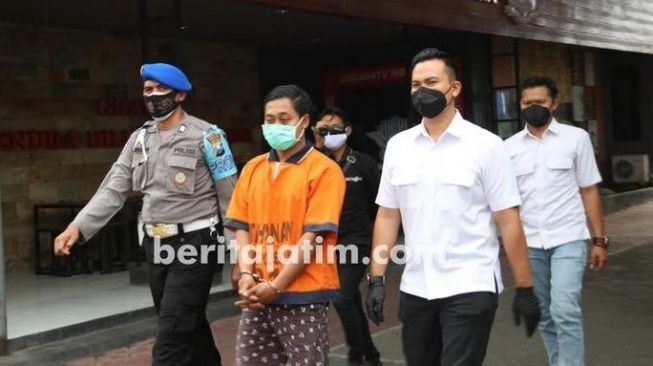 Duhh! Pujo Mabuk, Perkosa Berulang-ulang Perawan di Ngawi Sampai Pagi