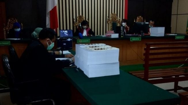 Jaksa KPK Tuntut Mantan Ketua DPRD Jambi 6 Tahun Penjara