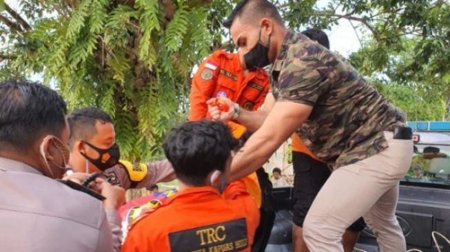 Tragis, Pelajar Tewas saat Mandi Bersama Adik di Sungai Sibau