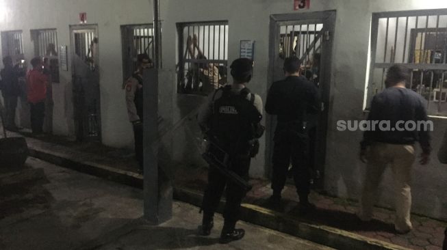 Bisnis Narkoba Dikendalikan Napi, Kalapas Cianjur Razia Kamar Tahanan