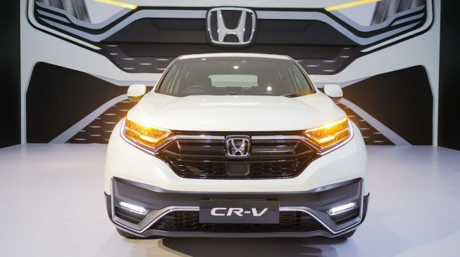 Honda CR-V generasi keenam diduga akan meluncur tahun 2023. Foto: All New Honda CR-V diluncurkan di Indonesa, Kamis (18/2/2021). [Suara.com/HPM]