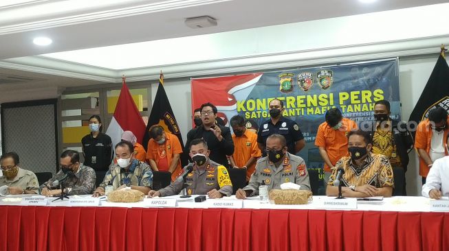 Peran Ferdy Kusnadi Tersangka Kasus Mafia Tanah Ibu Dino Patti Djalal