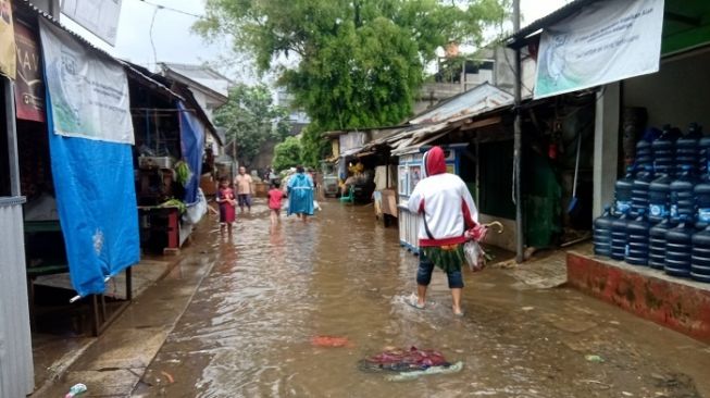 Hujan Lebat Sejak Kemarin, Warga Bangka Mampang 2 Kali Kebanjiran