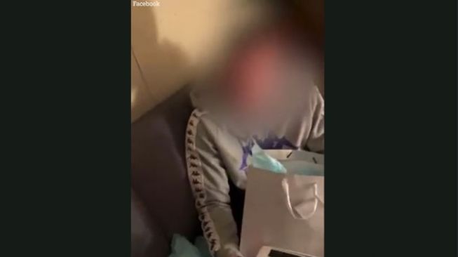 Demi Selingkuh, Pria Ini Mengaku Pacarnya Sudah Meninggal (tangkap layar thesun.co.uk)