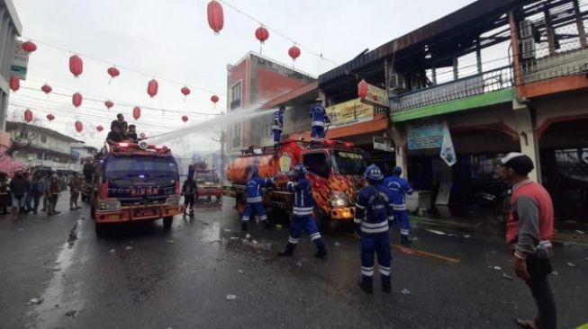 Tujuh Ruko di Singkawang Ludes Dilahap Api, Satu Korban Meninggal