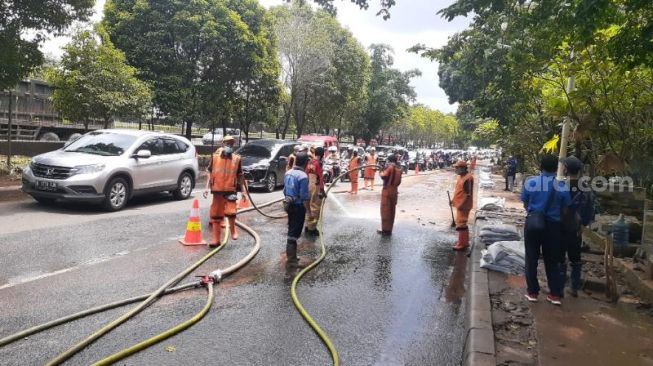 Jaga Kebersihan Lingkungan, Petugas PPSU Jaksel Disiagakan 24 Jam