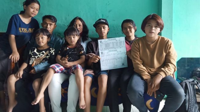 Viral Pasutri di Kota Malang Punya 16 Anak, Tak Rewel Hidup Sederhana