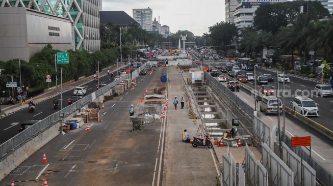 Melihat Progres Pembangunan MRT Fase 2