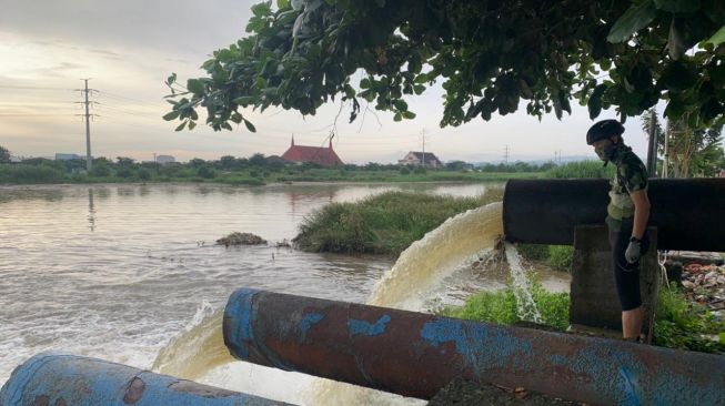 Banjir Semarang, Ganjar Pranowo Minta Pompa Air Terus Dioperasikan