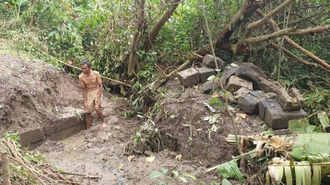 Warga Pereng Temukan Bongkahan Batu Besar, Diduga Pondasi Situs Bersejarah