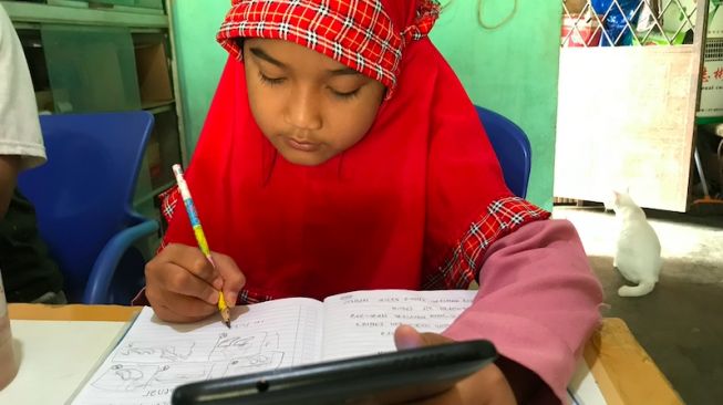 Sekolah Kembali Buka, Pakar Sebut Pembelajaran Daring Jangan Ditinggalkan