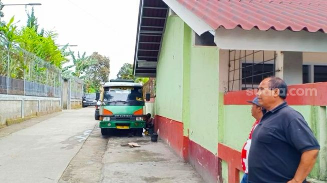 Beras hingga Mobil Digondol Maling, Abah Ade KBB Geram