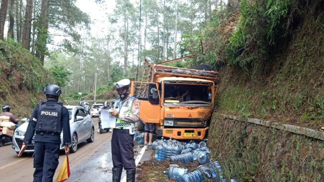 Pengusaha Minta Zero Truk Odol 2023 Ditunda, Forum Warga Sukabumi Buka Suara