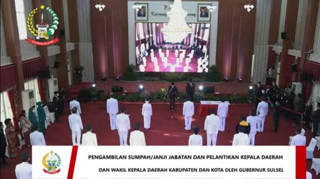 Gubernur Sulsel Secara Resmi Lantik 11 Kepala Daerah