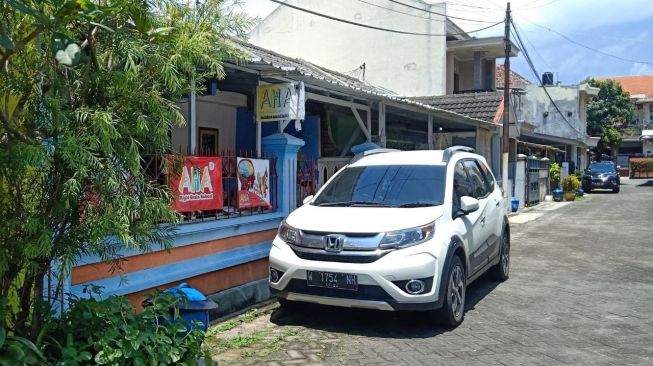 Terduga Teroris Ditangkap di Malang Eks Ketua RT dan Bekerja Sebagai Guru